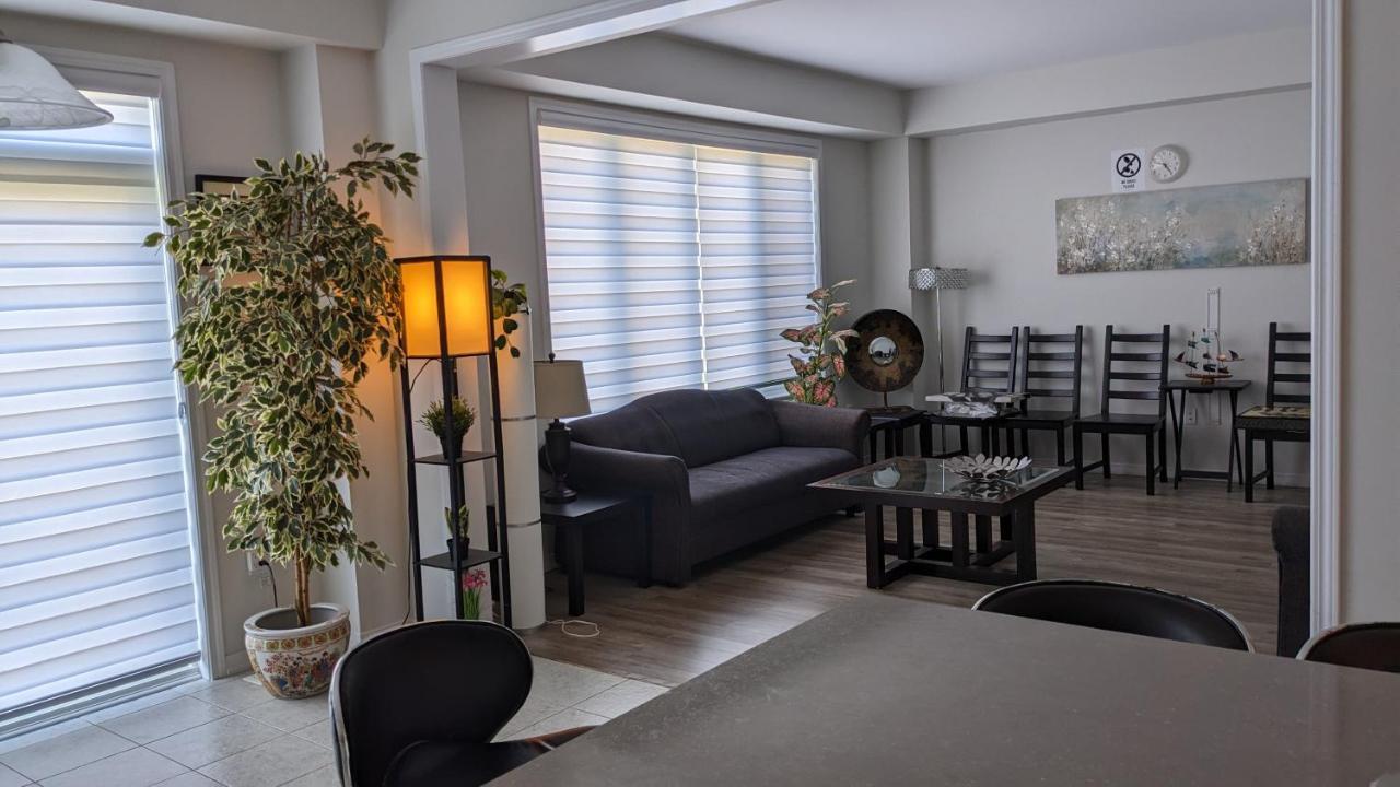 The Warm Welcome Suite Thorold Exteriér fotografie